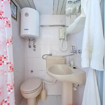 Gæstehus And By The Sea - 5874 Zadar