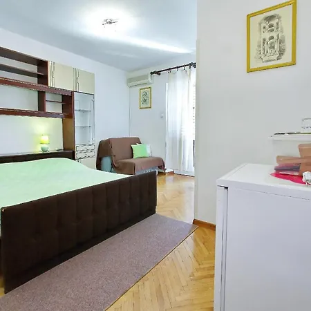 Guest house And By The Sea - 5874