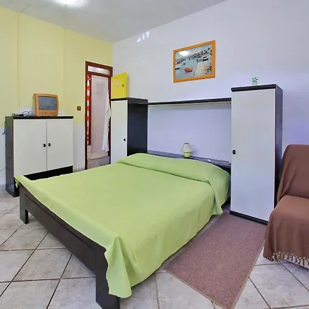 And By The Sea - 5874 Gæstehus Zadar